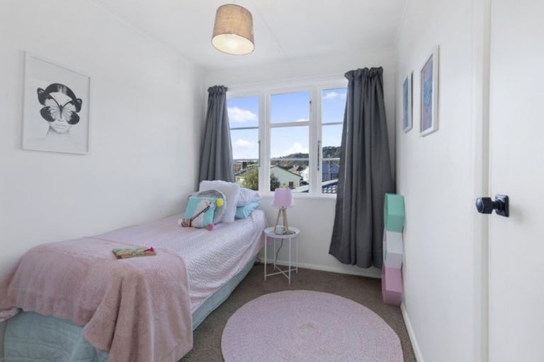 Photo of property in 16b Macky Street, Taita, Lower Hutt, 5011