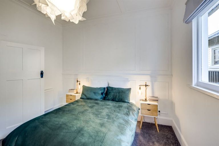 Photo of property in 48 Latham Street, Napier South, Napier, 4110