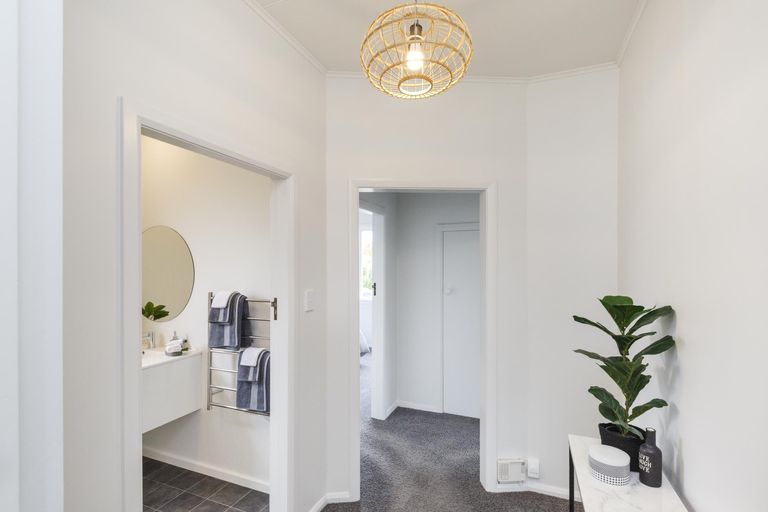 Photo of property in 99 Fitzroy Street, Terrace End, Palmerston North, 4410