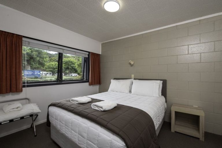 Photo of property in 22 Paihia Road, Paihia, 0200