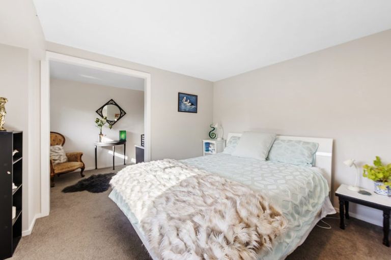 Photo of property in 32c Augusta Street, Redcliffs, Christchurch, 8081