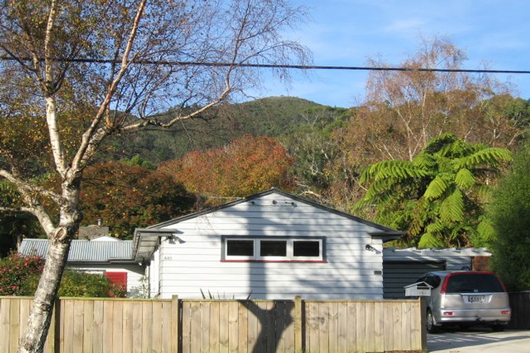 Photo of property in 445 Stokes Valley Road, Stokes Valley, Lower Hutt, 5019
