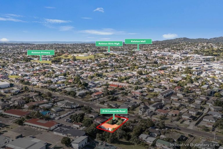 Photo of property in 21 Saint Leonards Road, Kelston, Auckland, 0602