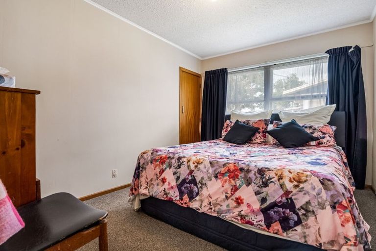 Photo of property in 30 Garden Heights Avenue, Glenview, Hamilton, 3206