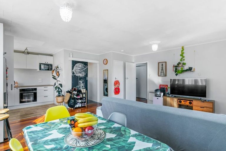 Photo of property in 53b Tawhai Street, Stokes Valley, Lower Hutt, 5019