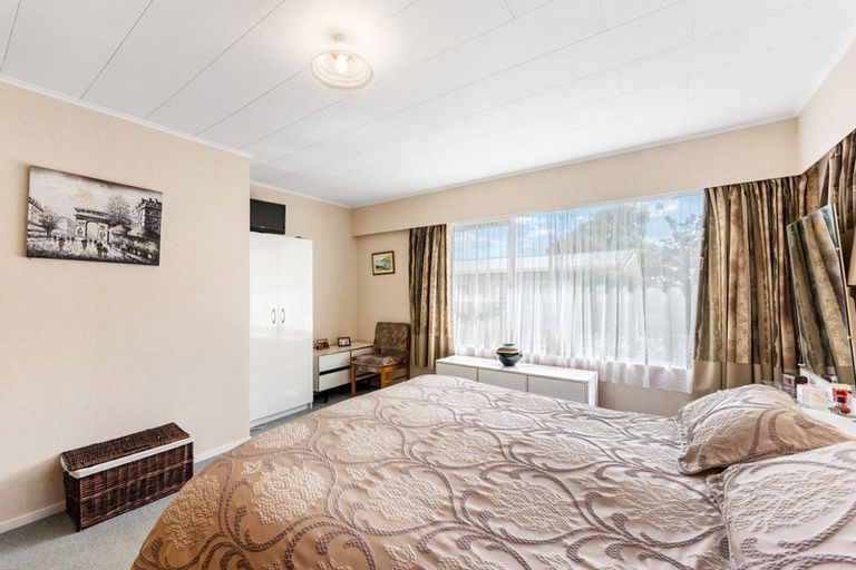 Photo of property in 20 Holland Street, Wainuiomata, Lower Hutt, 5014