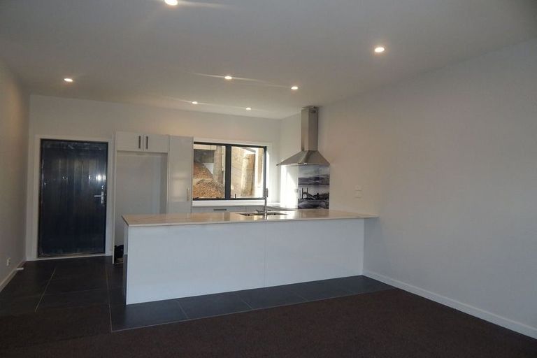 Photo of property in 91a Northland Road, Northland, Wellington, 6012