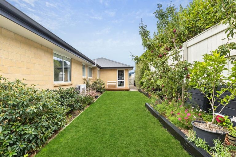 Photo of property in 18 Woolshed Drive, Stoke, Nelson, 7011