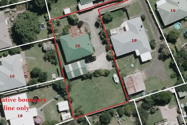 Photo of property in 20 Campbell Place, Papakura, 2110