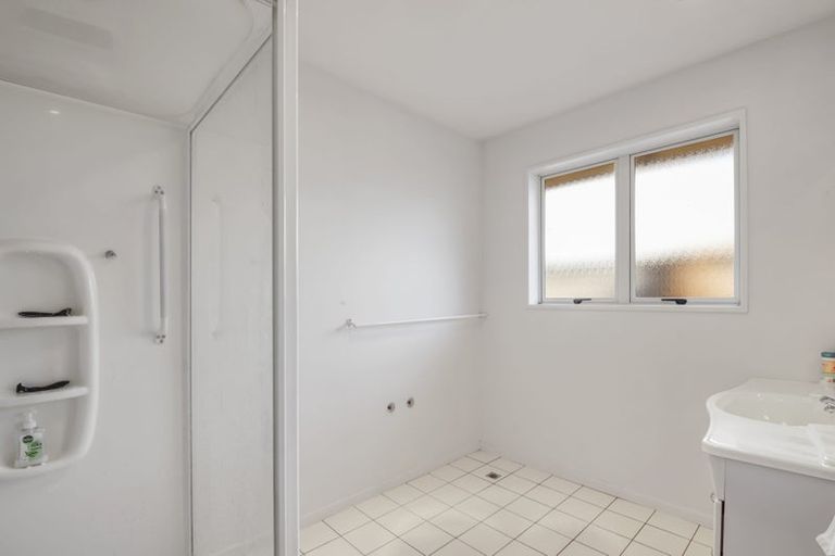 Photo of property in 2/74 Russley Road, Russley, Christchurch, 8042