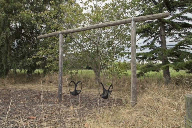 Photo of property in 7 Woolshed Valley Road, Otaio, Timaru, 7971