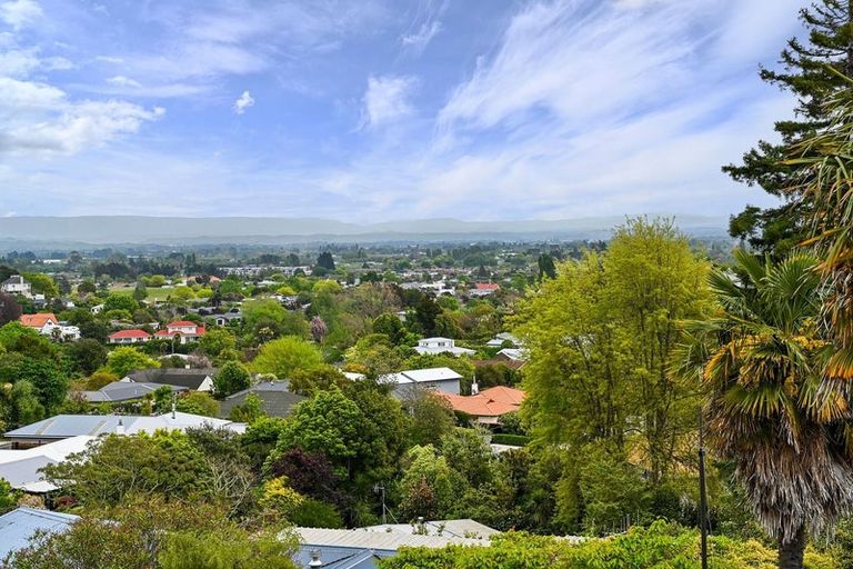 Photo of property in 11b Awarua Crescent, Havelock North, 4130