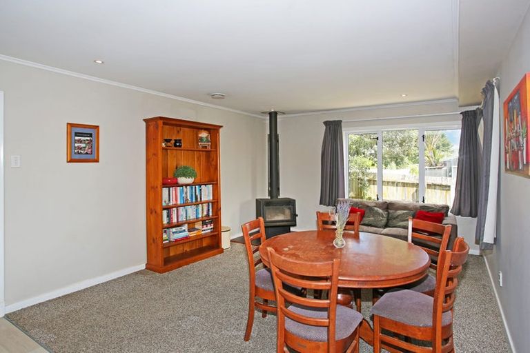 Photo of property in 20 Buchanan Road, Kingseat, Papakura, 2580