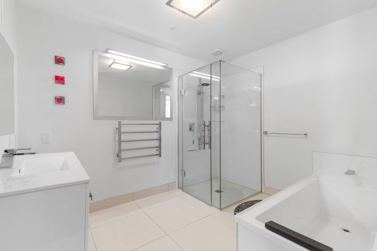 Photo of property in 3 Botting Place, Wanaka, 9305