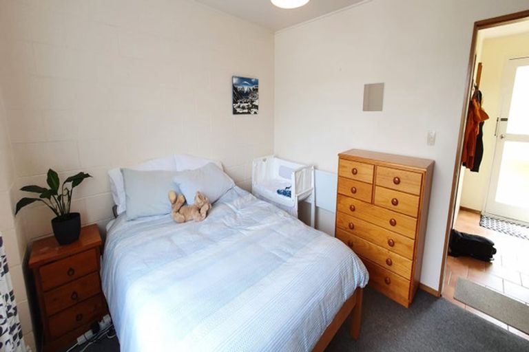 Photo of property in 2/50 Buckley Road, Southgate, Wellington, 6023