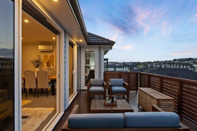 Photo of property in 22 Arriere Lane, Silverdale, 0932