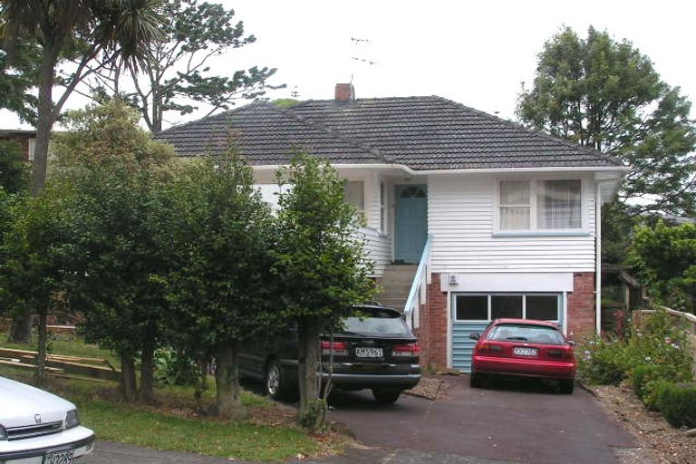 Photo of property in 5 Bowman Road, Forrest Hill, Auckland, 0620