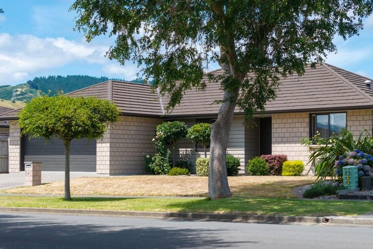 Photo of property in 81 Awatea Avenue, Paraparaumu, 5032