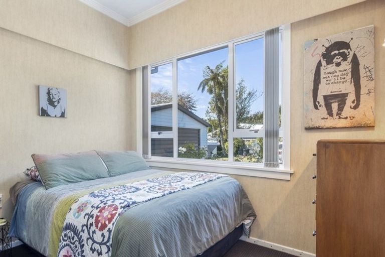 Photo of property in 32 Plympton Street, Brooklands, New Plymouth, 4310