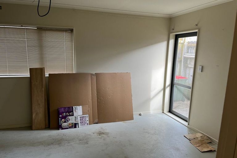 Photo of property in 8 Orbit Place, Flat Bush, Auckland, 2019