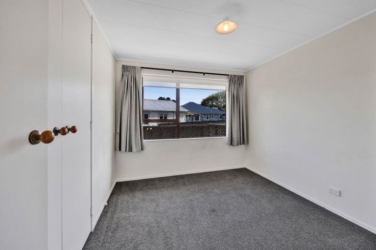 Photo of property in 10 Aratapu Street, Waitara, 4320