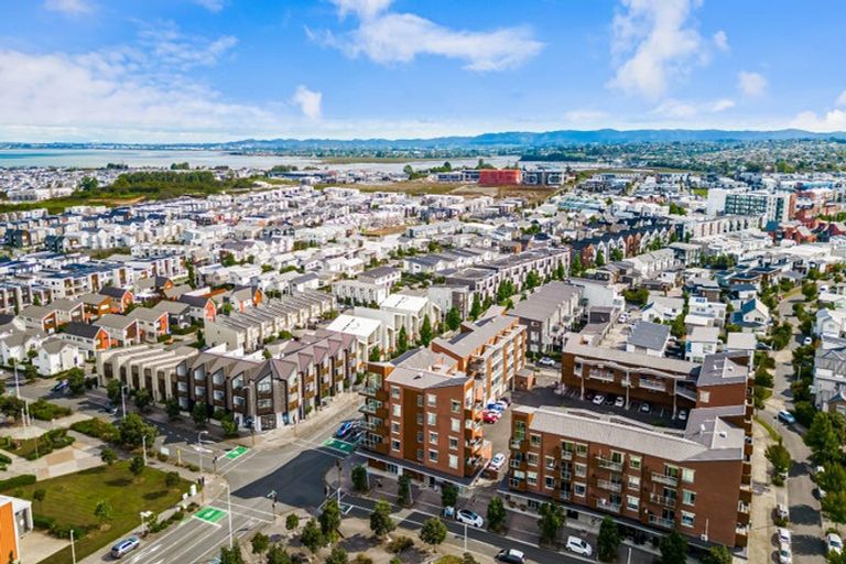 Photo of property in 203/160b Hobsonville Point Road, Hobsonville, Auckland, 0616