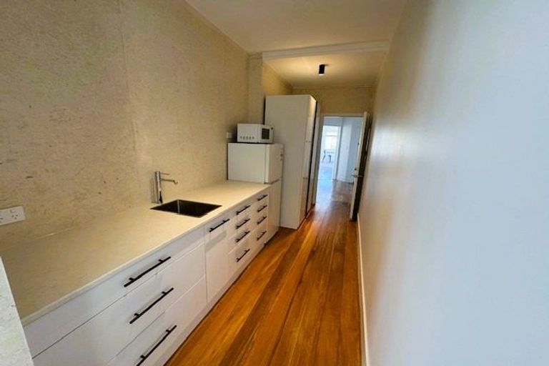 Photo of property in 106 Stortford Street, Saint Leonards, Hastings, 4120