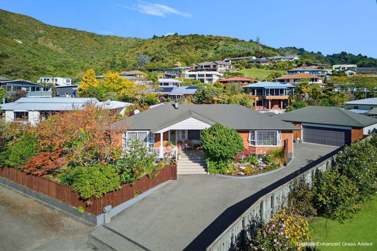 Photo of property in 76 Moana View Road, Waikawa, Picton, 7220