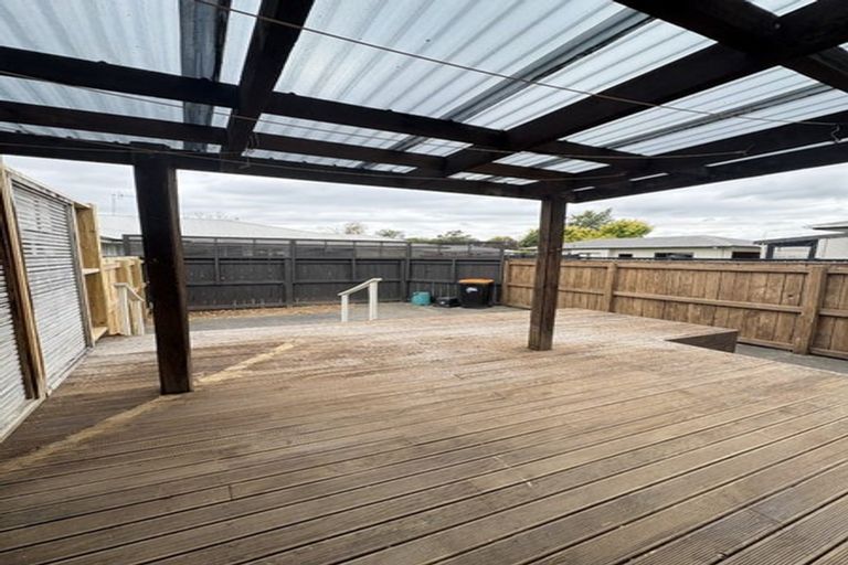 Photo of property in 651 Featherston Street, Roslyn, Palmerston North, 4414