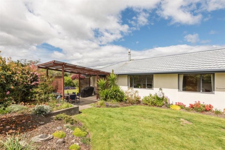 Photo of property in 6 Franklyn Close, Wakefield, 7025