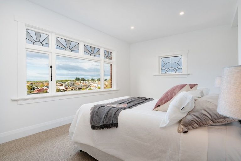 Photo of property in 104 Forbury Road, Saint Clair, Dunedin, 9012