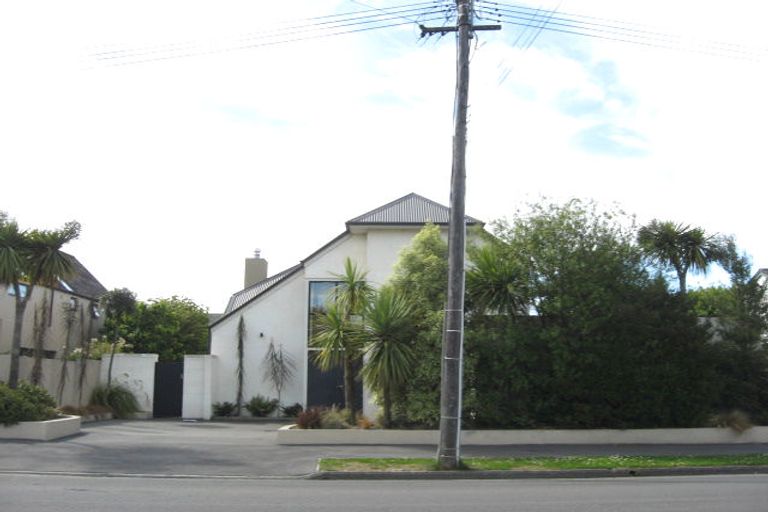 Photo of property in 13 Holmwood Road, Merivale, Christchurch, 8014