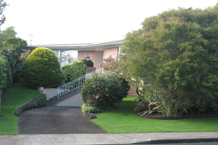 Photo of property in 28 David Avenue, Hillpark, Auckland, 2102