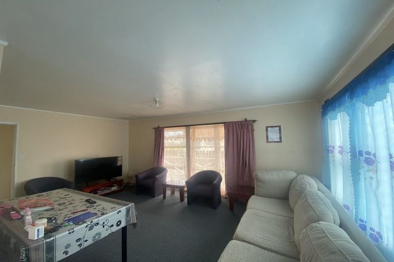 Photo of property in 31 Burundi Avenue, Clendon Park, Auckland, 2103
