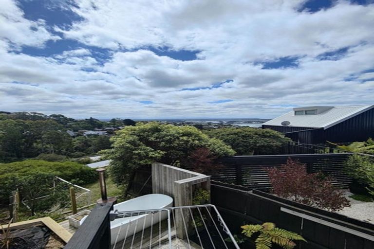 Photo of property in 2/146 Soleares Avenue, Mount Pleasant, Christchurch, 8081