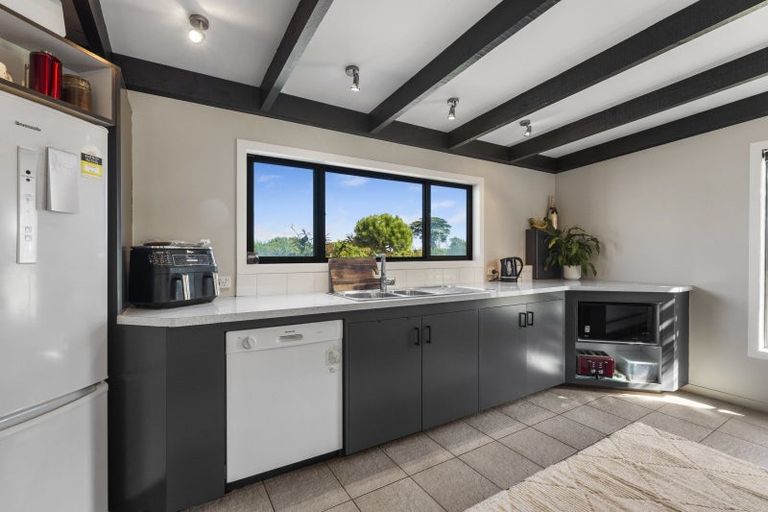 Photo of property in 36 Waitai Street, Castlecliff, Whanganui, 4501