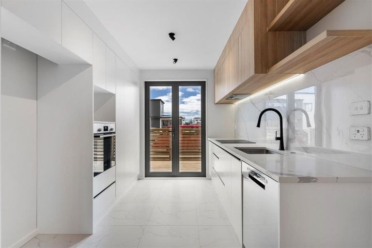 Photo of property in 55 Opoka Street, Papakura, 2110