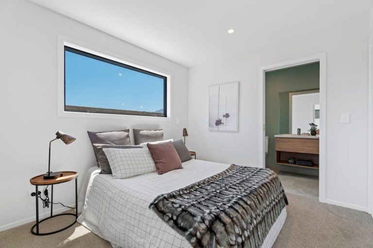 Photo of property in 9 Caton Street, Lake Hawea, 9382