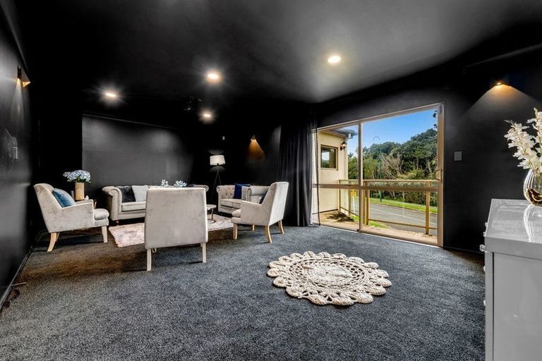 Photo of property in 97 Baverstock Road, Flat Bush, Auckland, 2016