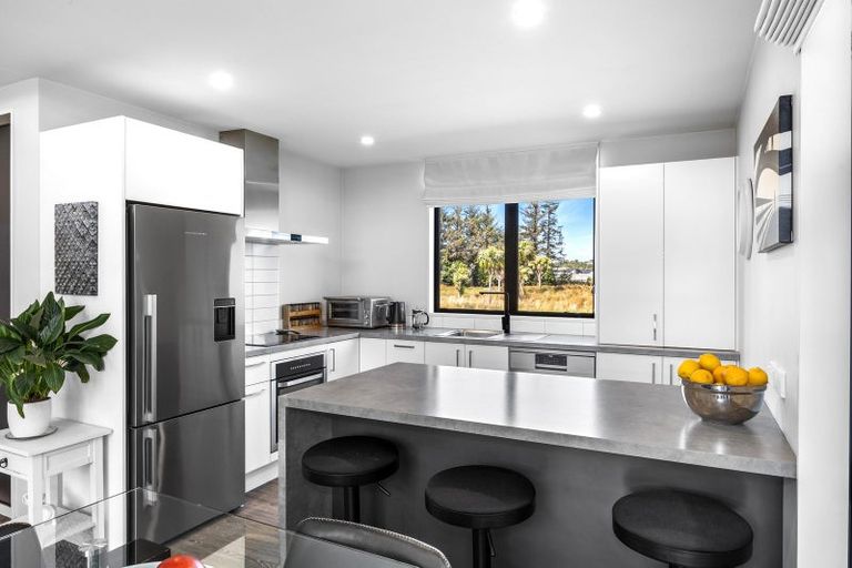 Photo of property in 54 Muirhill Street, Halswell, Christchurch, 8025