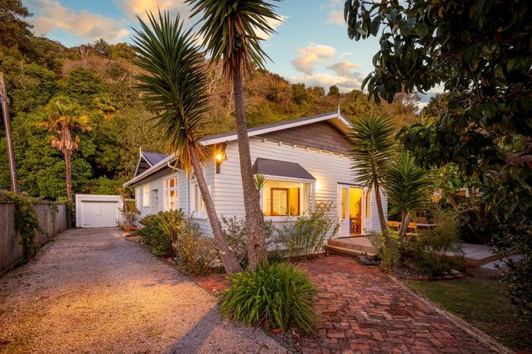 Photo of property in 173 Tasman Street, Nelson, 7010