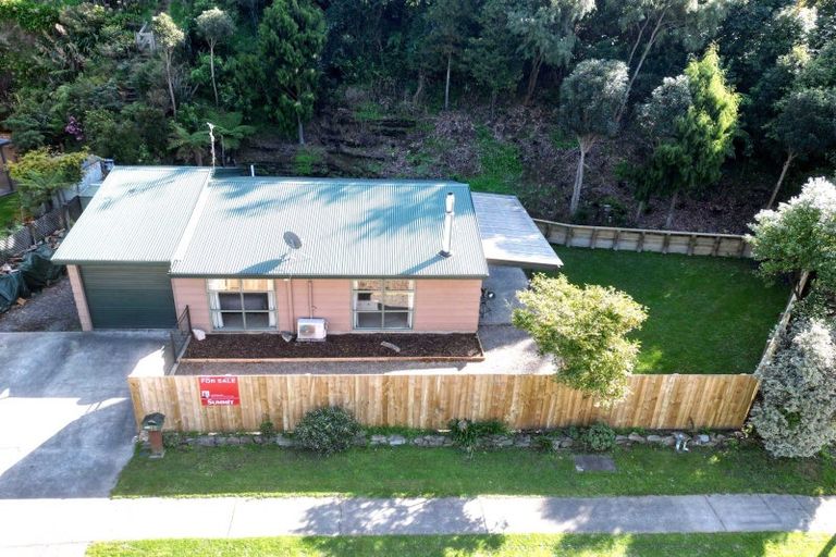 Photo of property in 45 Wairau Road, Picton, 7220