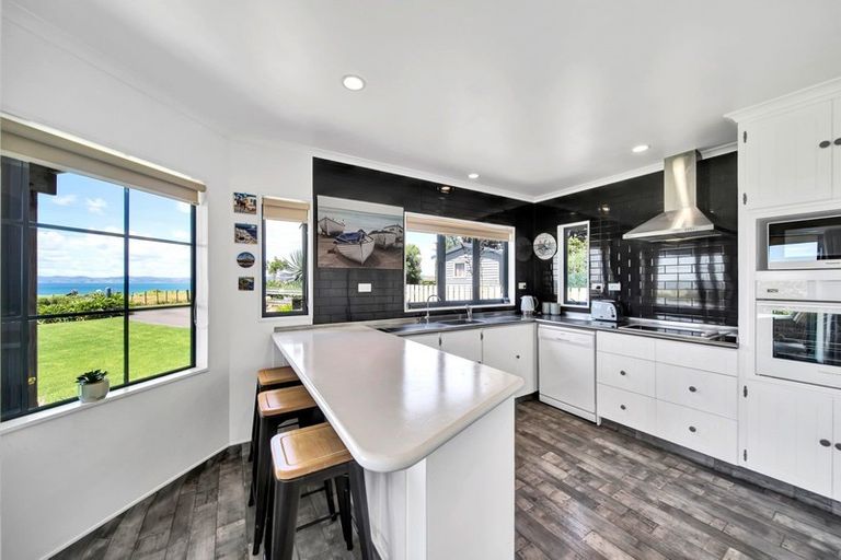 Photo of property in 129 Turangi Road Lower, Motunui, Waitara, 4383