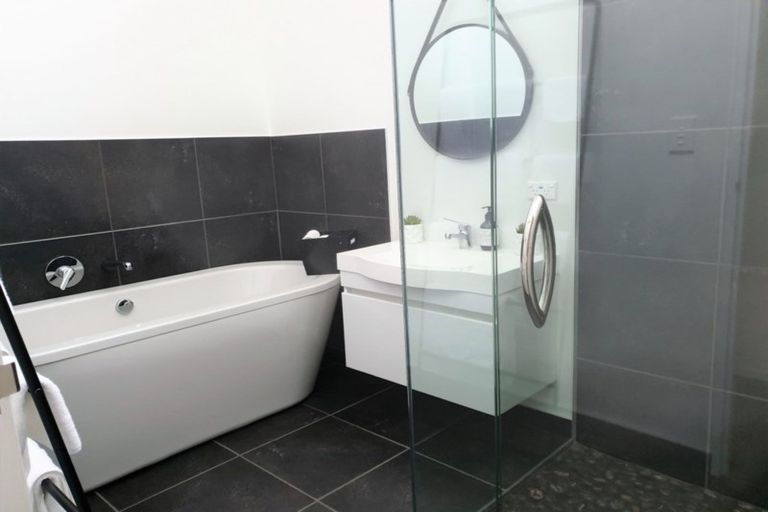 Photo of property in 97 Adelaide Road, Dannevirke, 4930