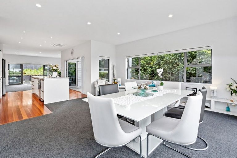 Photo of property in 22 Stace Hopper Drive, One Tree Point, 0118