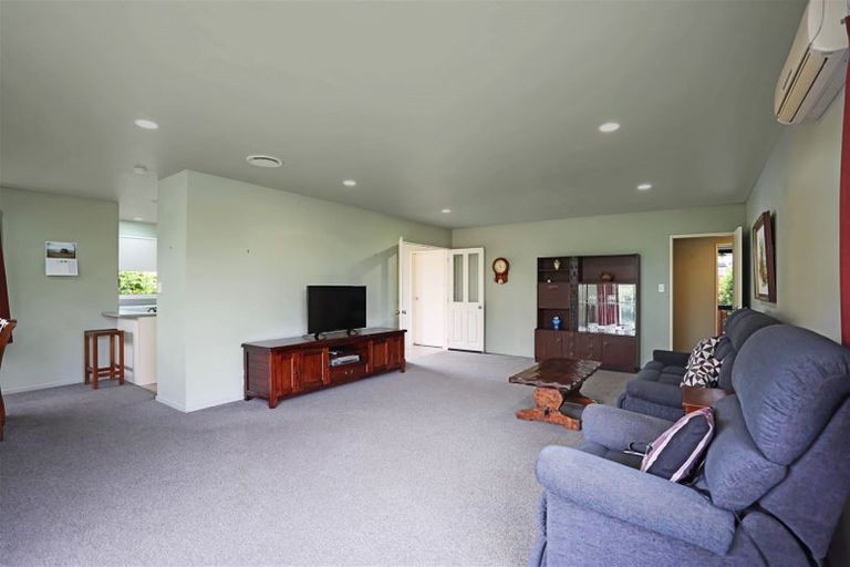 Photo of property in 17 Thomson Street, Tinwald, Ashburton, 7700