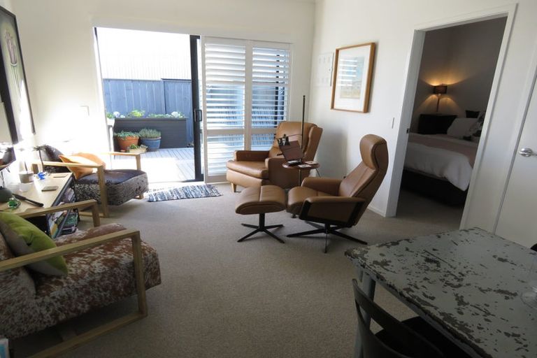 Photo of property in 34 Onekiritea Road, Hobsonville, Auckland, 0616