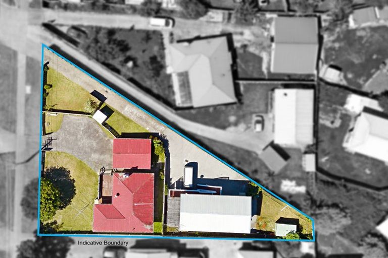 Photo of property in 119 Universal Drive, Henderson, Auckland, 0610