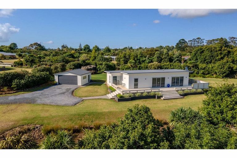 Photo of property in 134b Landing Road, Kerikeri, 0230