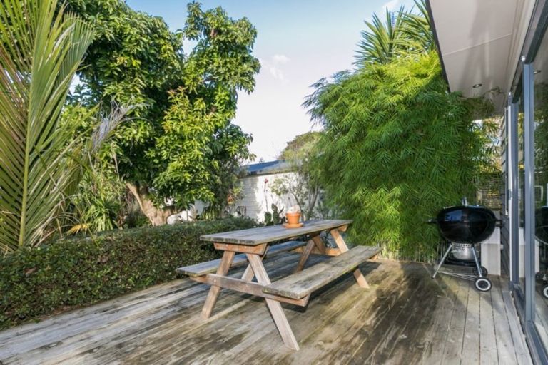 Photo of property in 6 Hall Street, Napier South, Napier, 4110